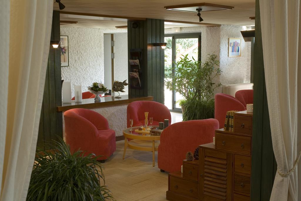 Logis Hotel Clair Matin Le Chambon-sur-Lignon Bagian luar foto
