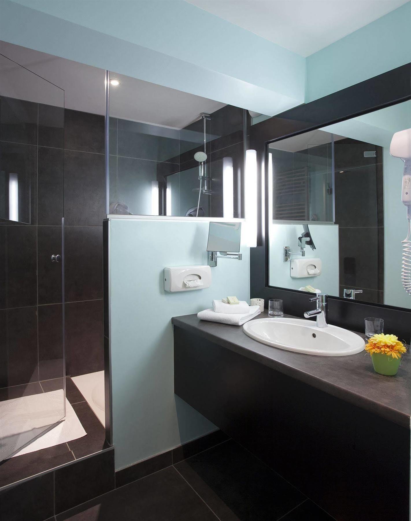 Logis Hotel Clair Matin Le Chambon-sur-Lignon Bagian luar foto